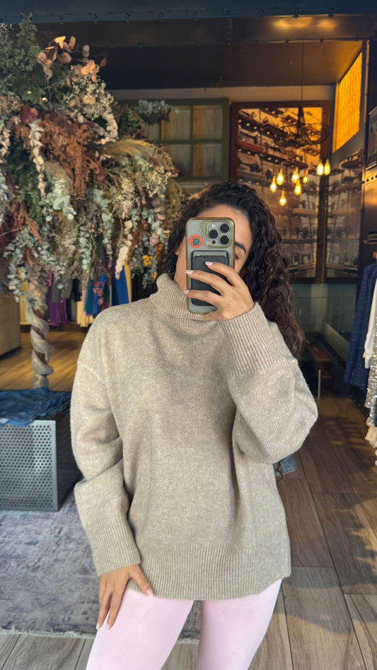 Suéter de cuello alto